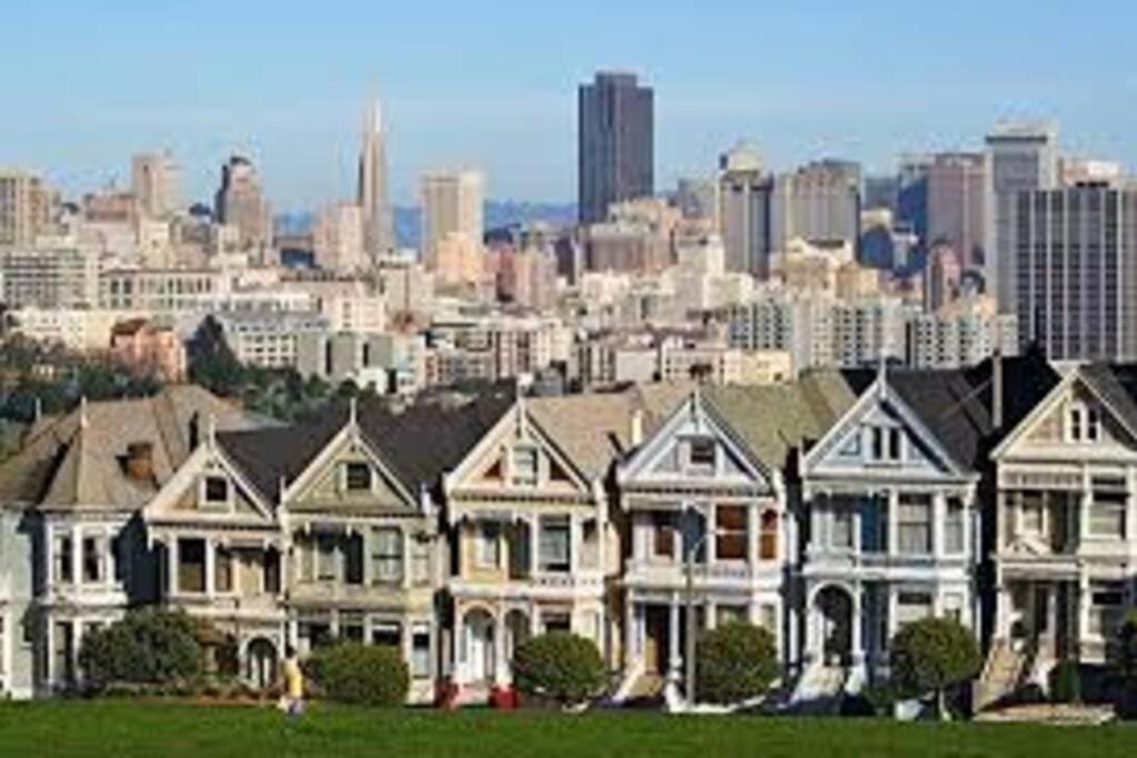 Entire 2Br, Centrally-Located, W/Parking! San Francisco Extérieur photo